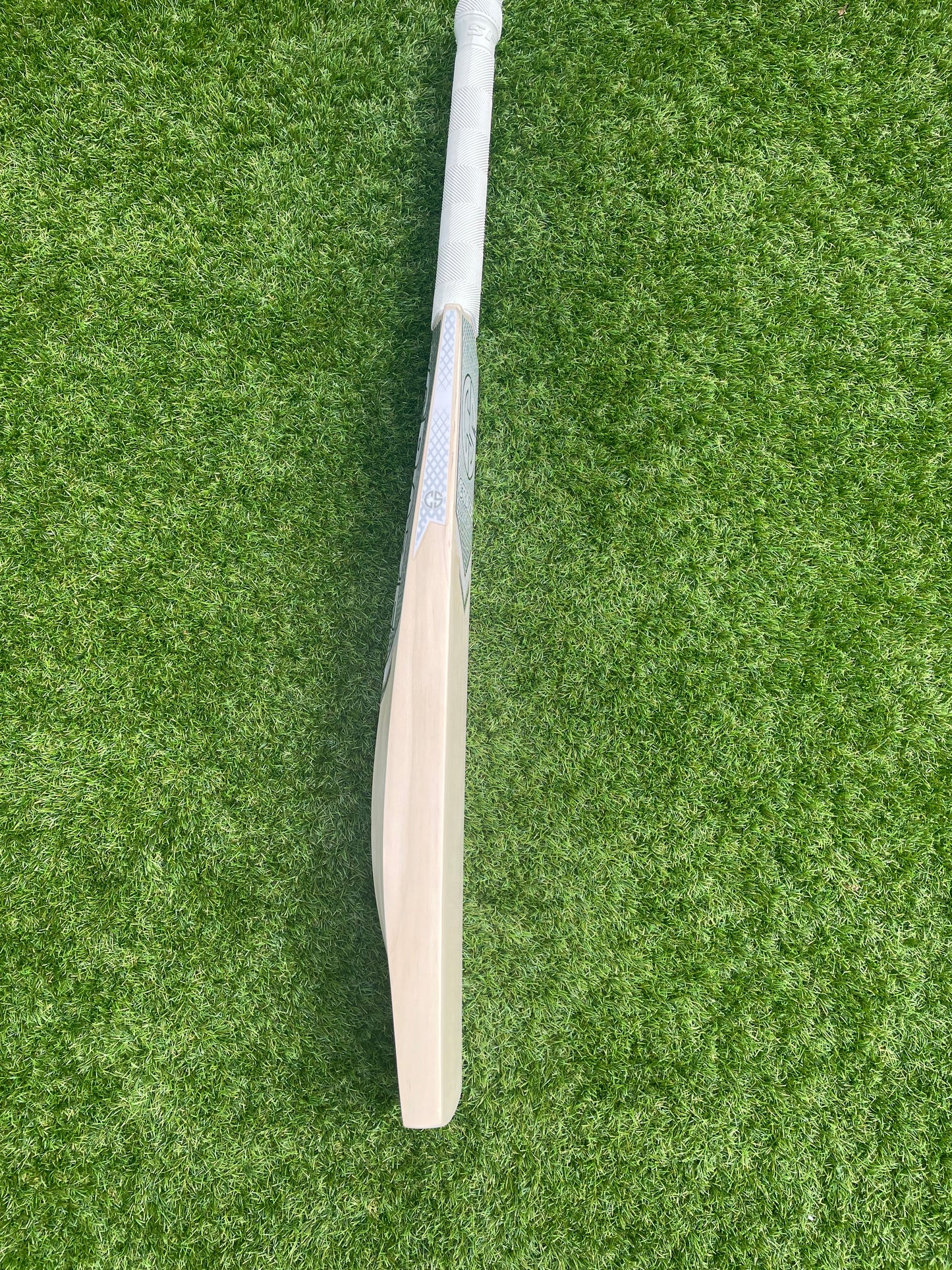 Cricket Bat - Classic Edition 1.2